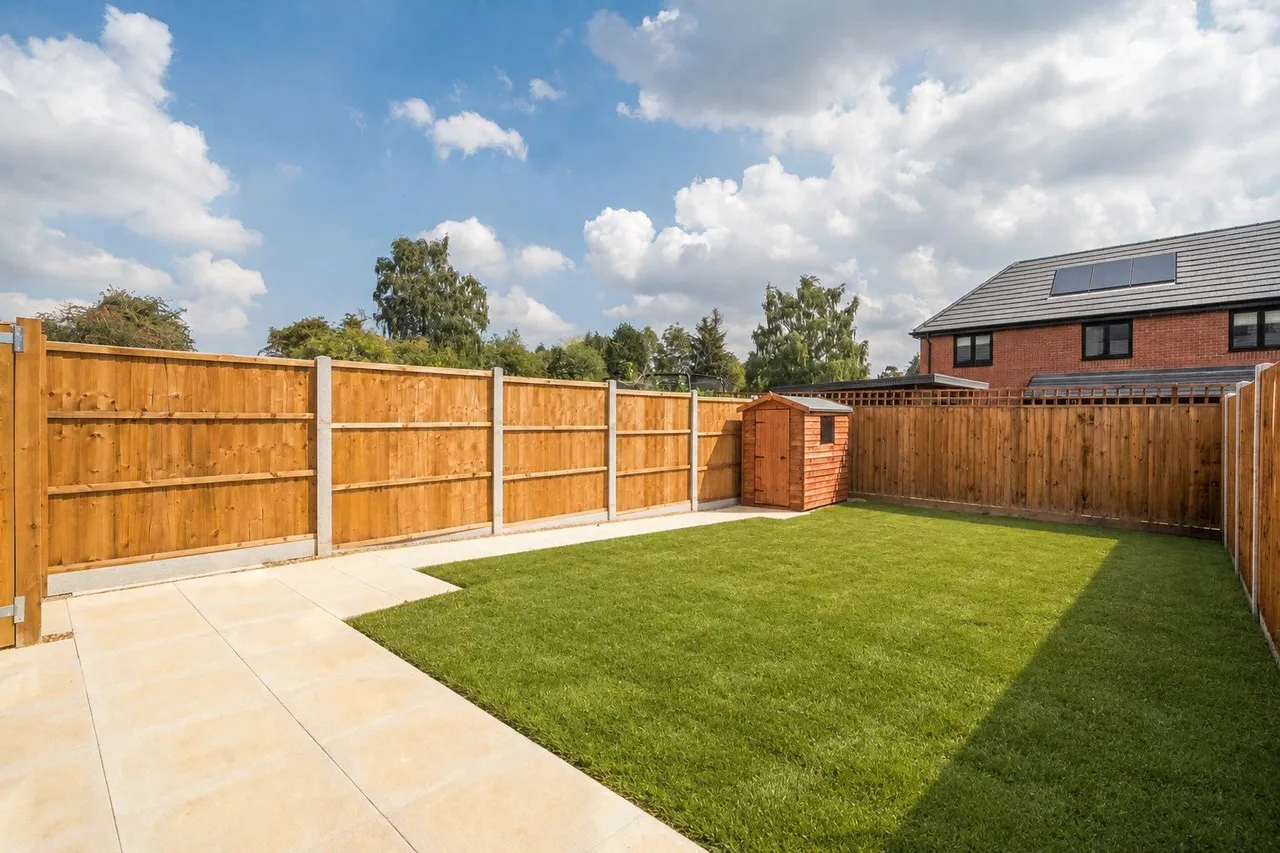 Amersham Road, HP15, photo 10