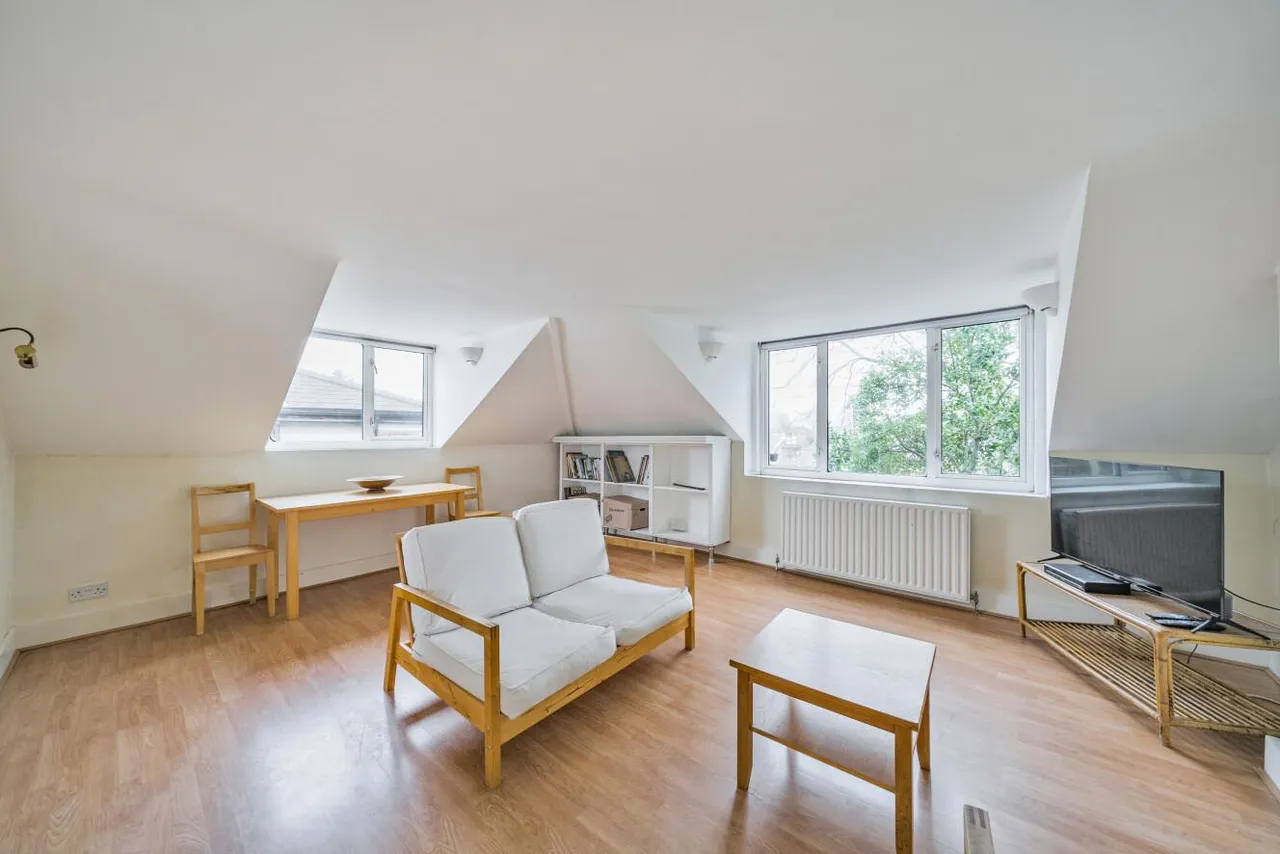 2 bed flat to rent — Kingston Road, Wimbledon, London, SW19