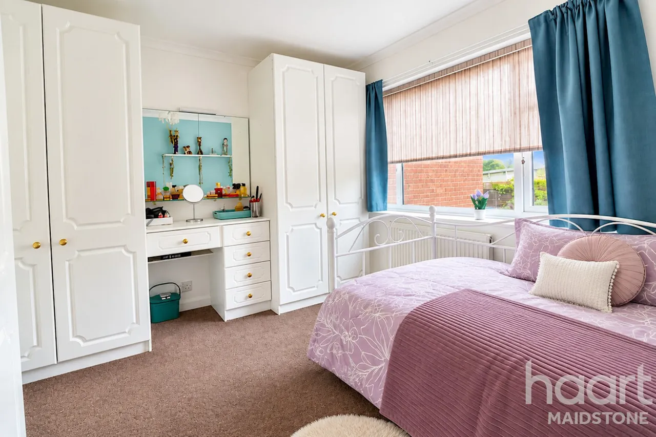 Springett Way, Maidstone, ME17, photo 4