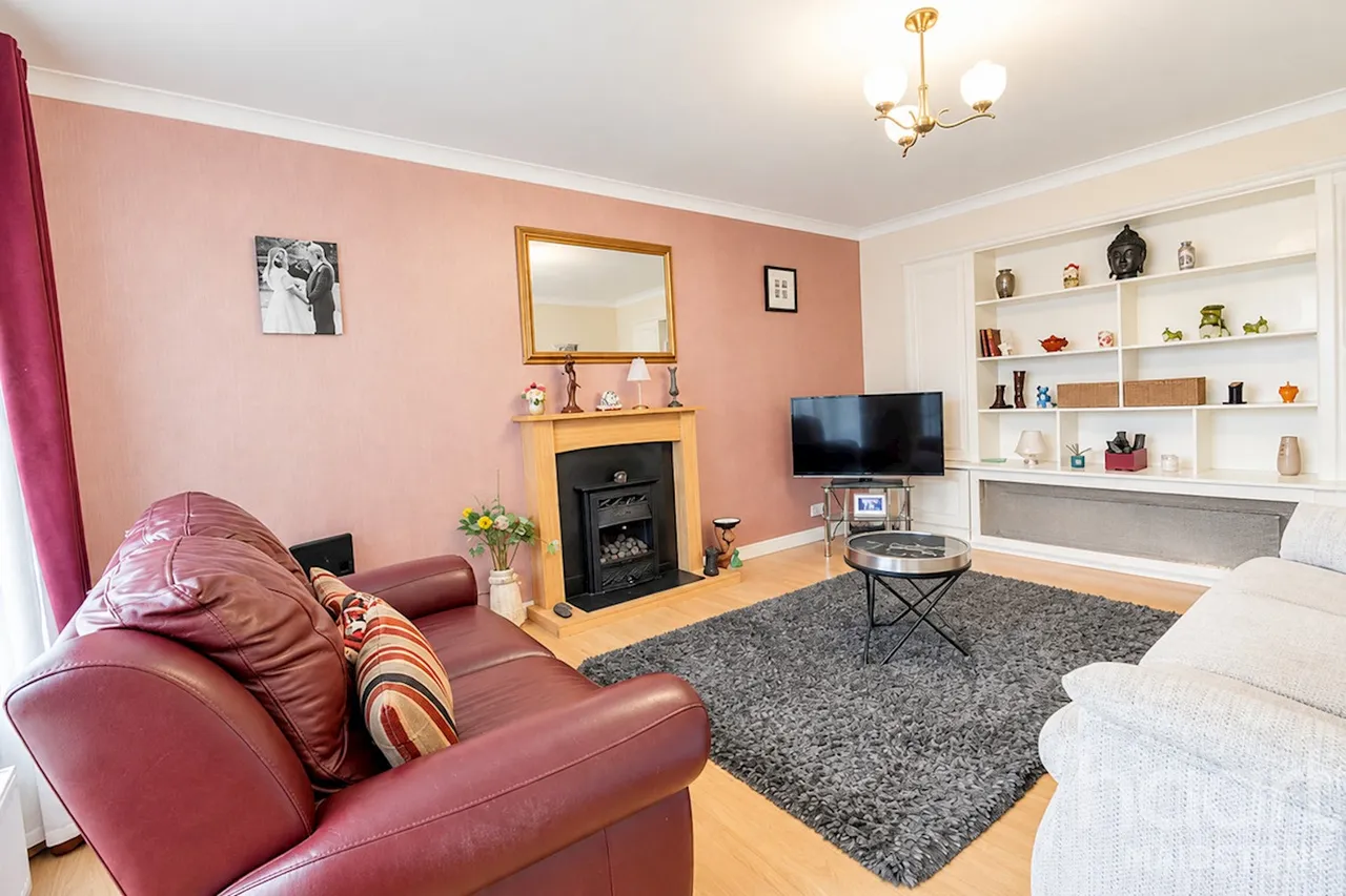 Springett Way, Maidstone, ME17, photo 2