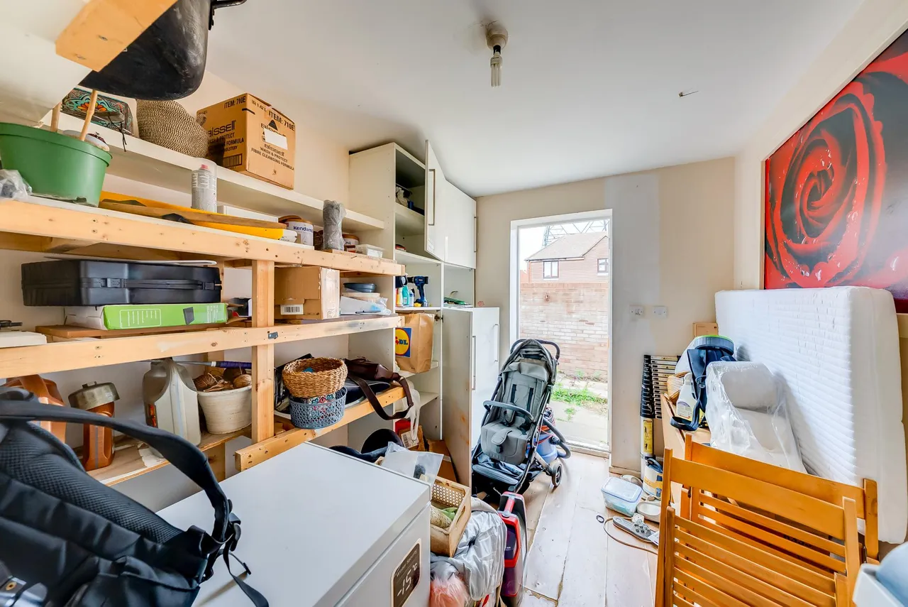 Moncrieff Close, London, E6, photo 15