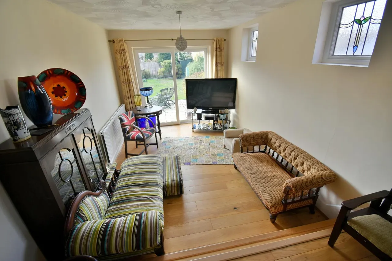 Glamis Avenue, BH10, photo 10
