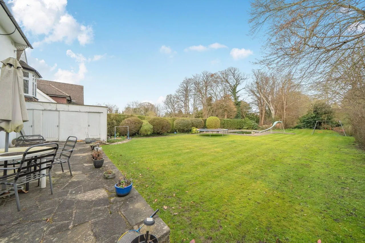 Smitham Bottom Lane, Purley, CR8, photo 15