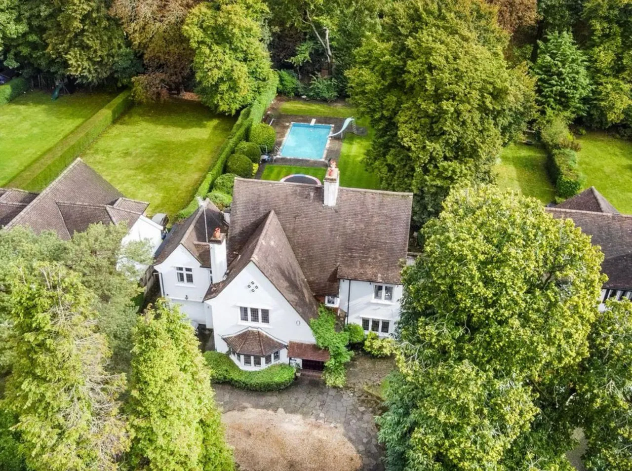 5 bed house for sale, Smitham Bottom Lane, Purley, CR8