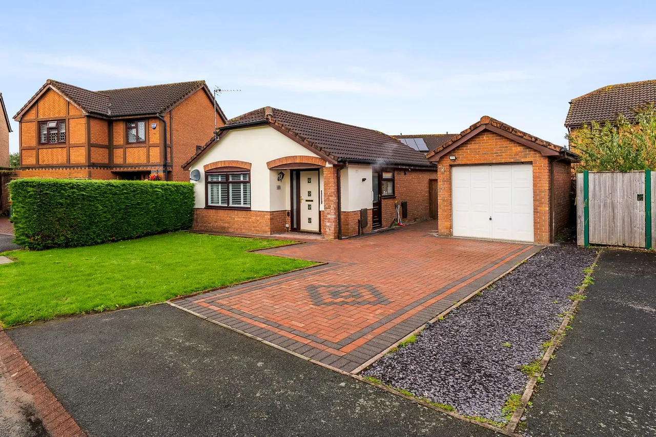 Rufford Close, Widnes, WA8, photo 20