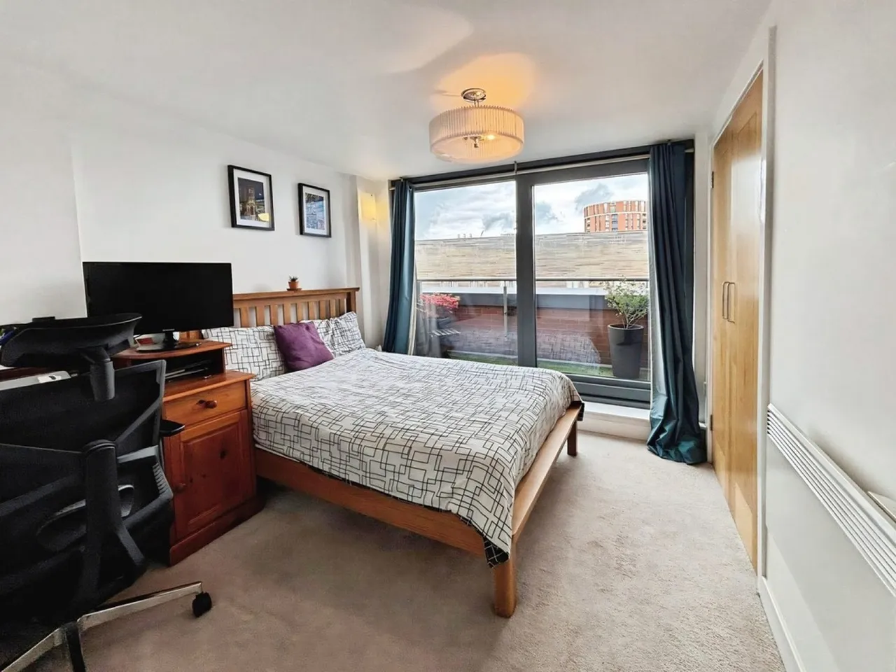 Little Neville Street, LS1, photo 8