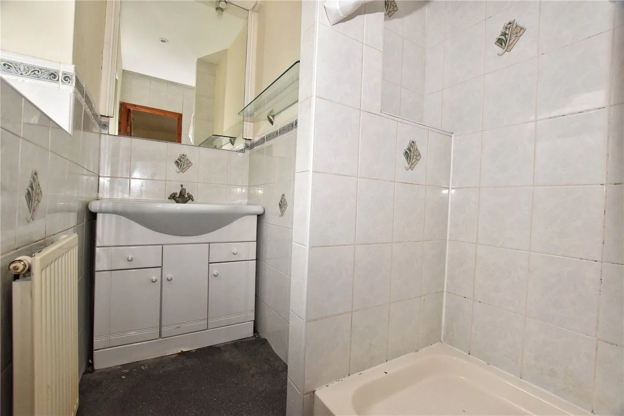 Dinting Vale, Glossop, SK13, photo 18