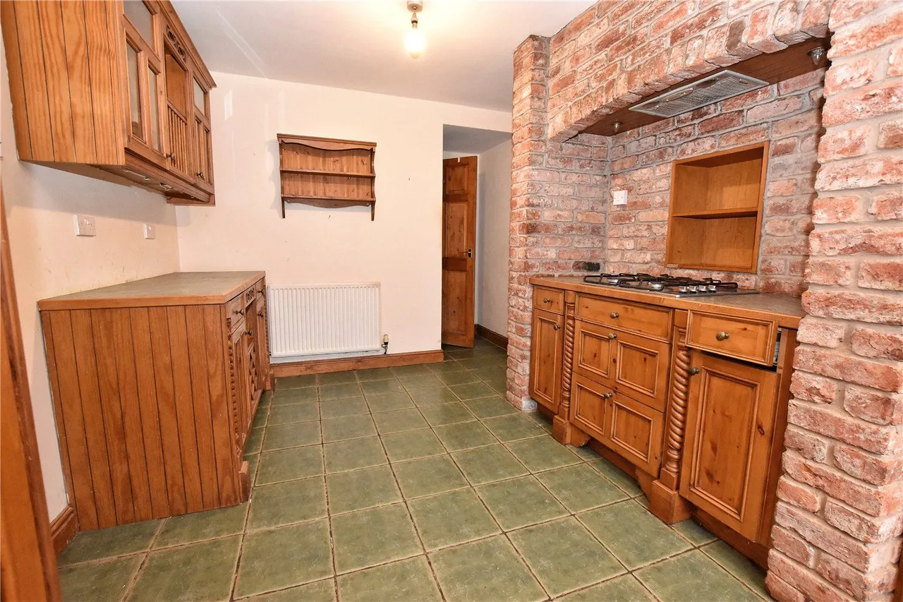 Dinting Vale, Glossop, SK13, photo 9