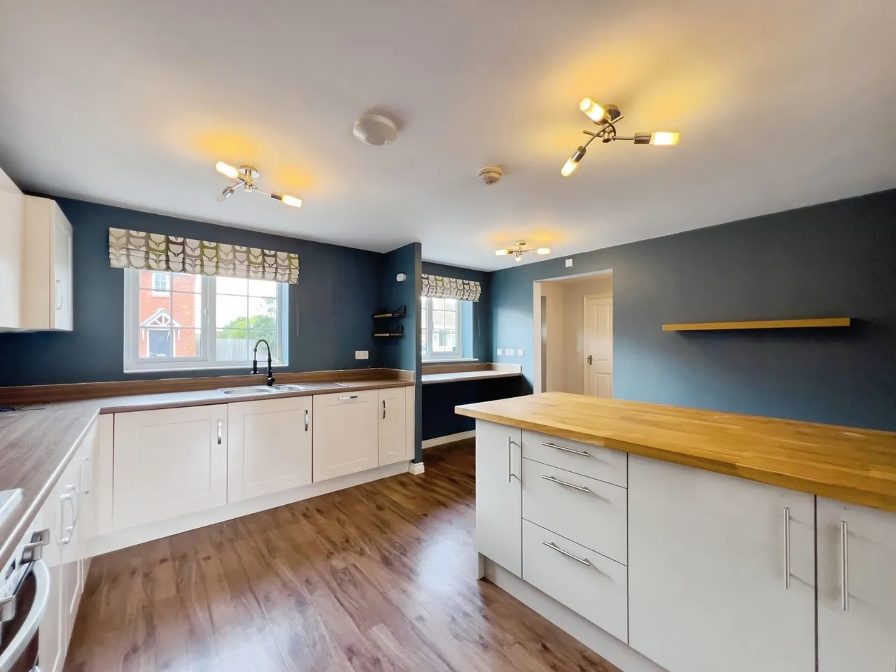 Banks Road, Badsey, WR11, photo 4