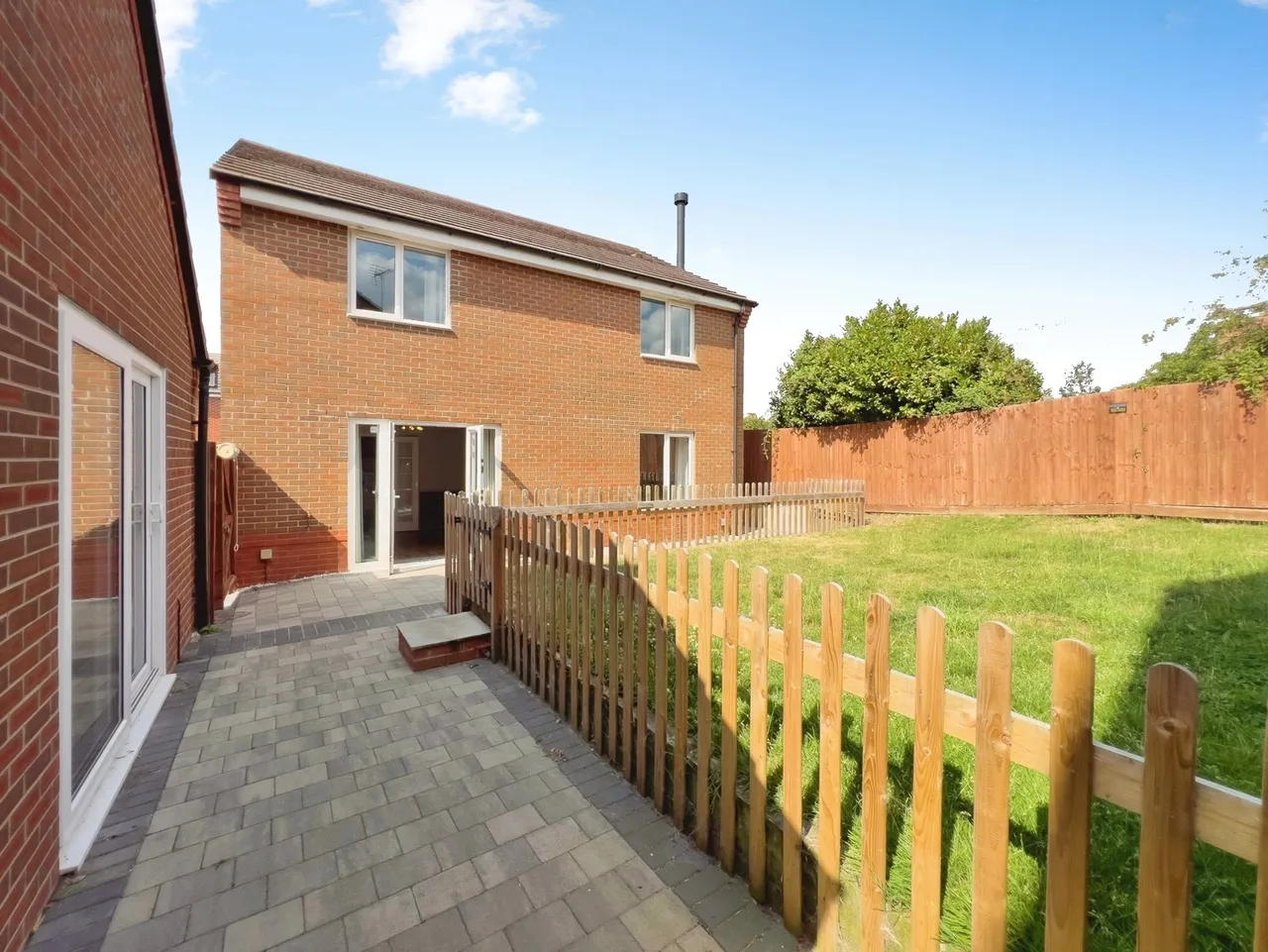 Banks Road, Badsey, WR11, photo 16
