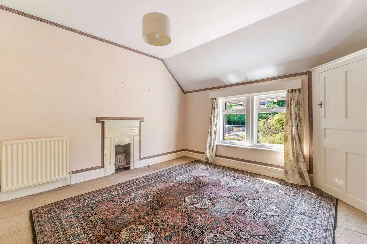 Penn Hill Avenue, Poole, Dorset, BH14 9LZ, photo 8