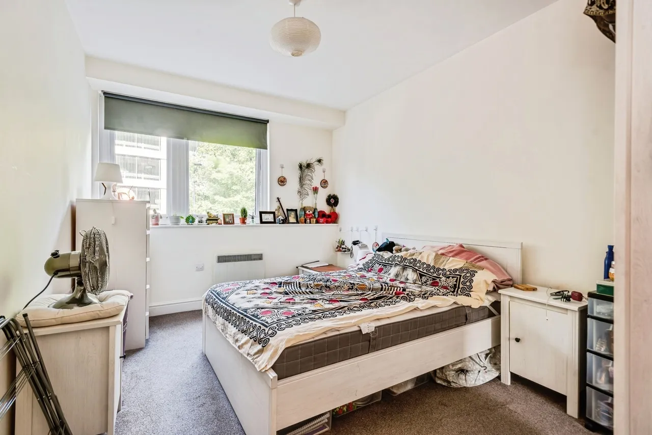 Farnsby Street, SWINDON, Wiltshire, SN1, photo 6