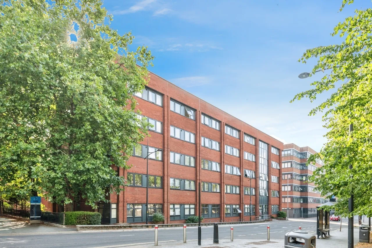 1 bed flat for sale — Farnsby Street, SWINDON, Wiltshire, SN1