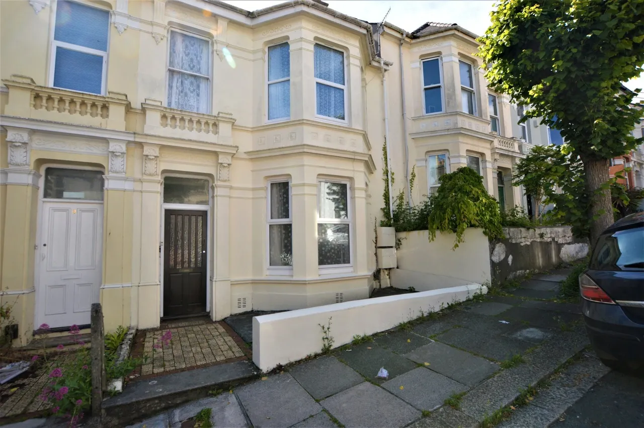 4 bed property for sale — Diamond Avenue, Plymouth, Devon, PL4