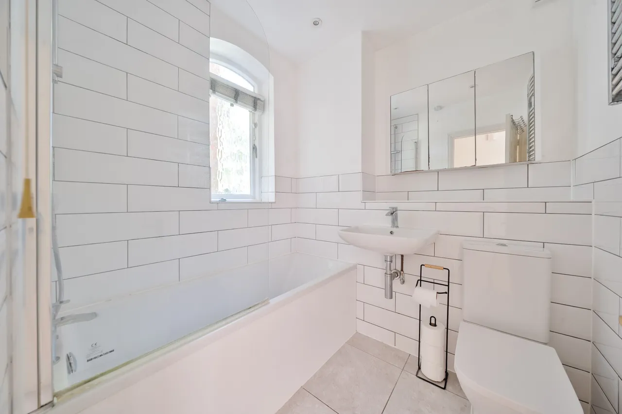 Latium Close, Holywell Hill, St. Alba..., photo 7