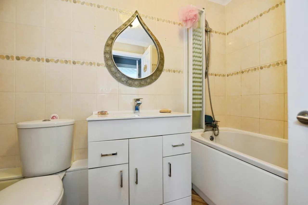 Bankwood Close, Sheffield, S14, photo 9