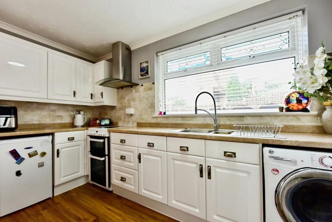 Bankwood Close, Sheffield, S14, photo 13