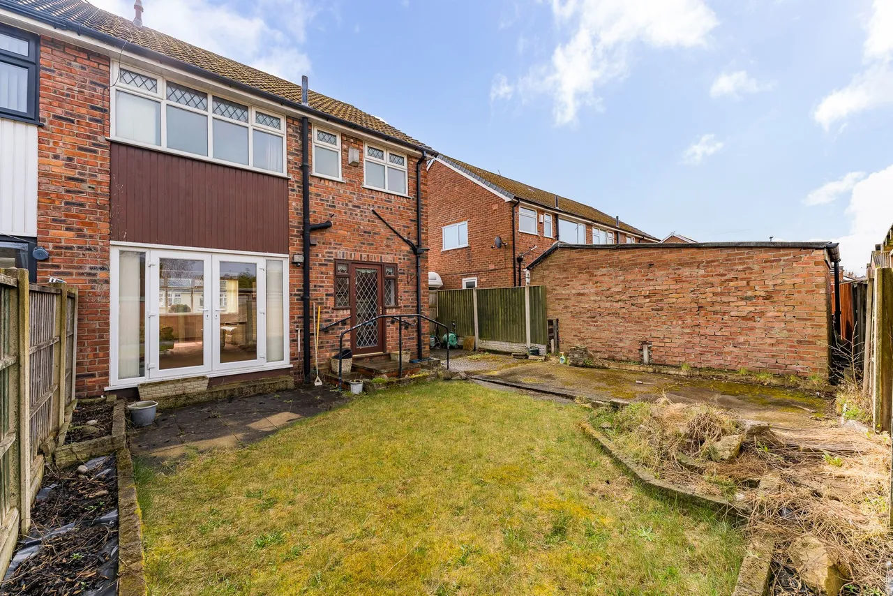Lambourn Avenue, Widnes, WA8, photo 19