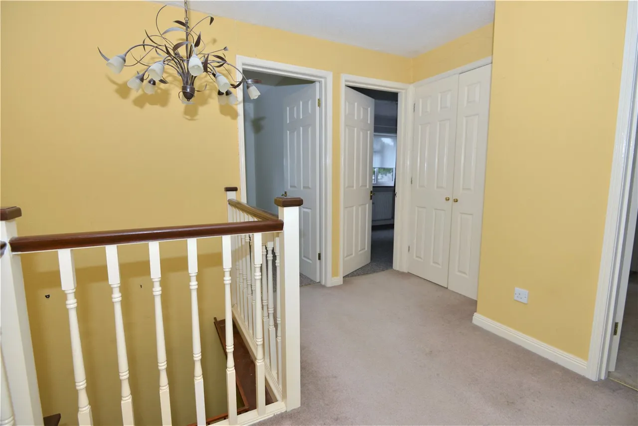 Tudor Close, Alderholt, Fordingbridge, Dorset, SP6 3LY, photo 7