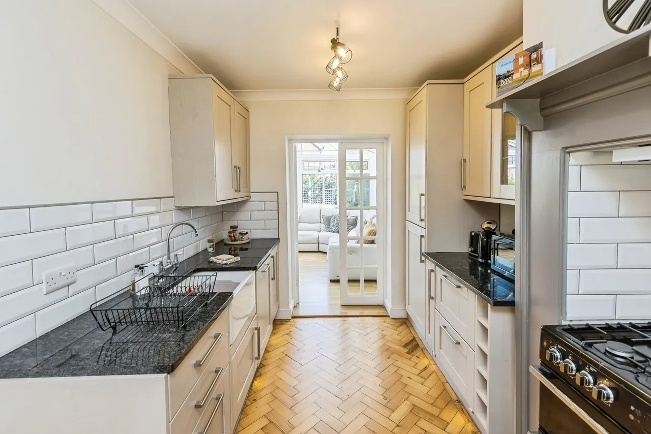 Wats Dyke Way, Wrexham, LL11, photo 9