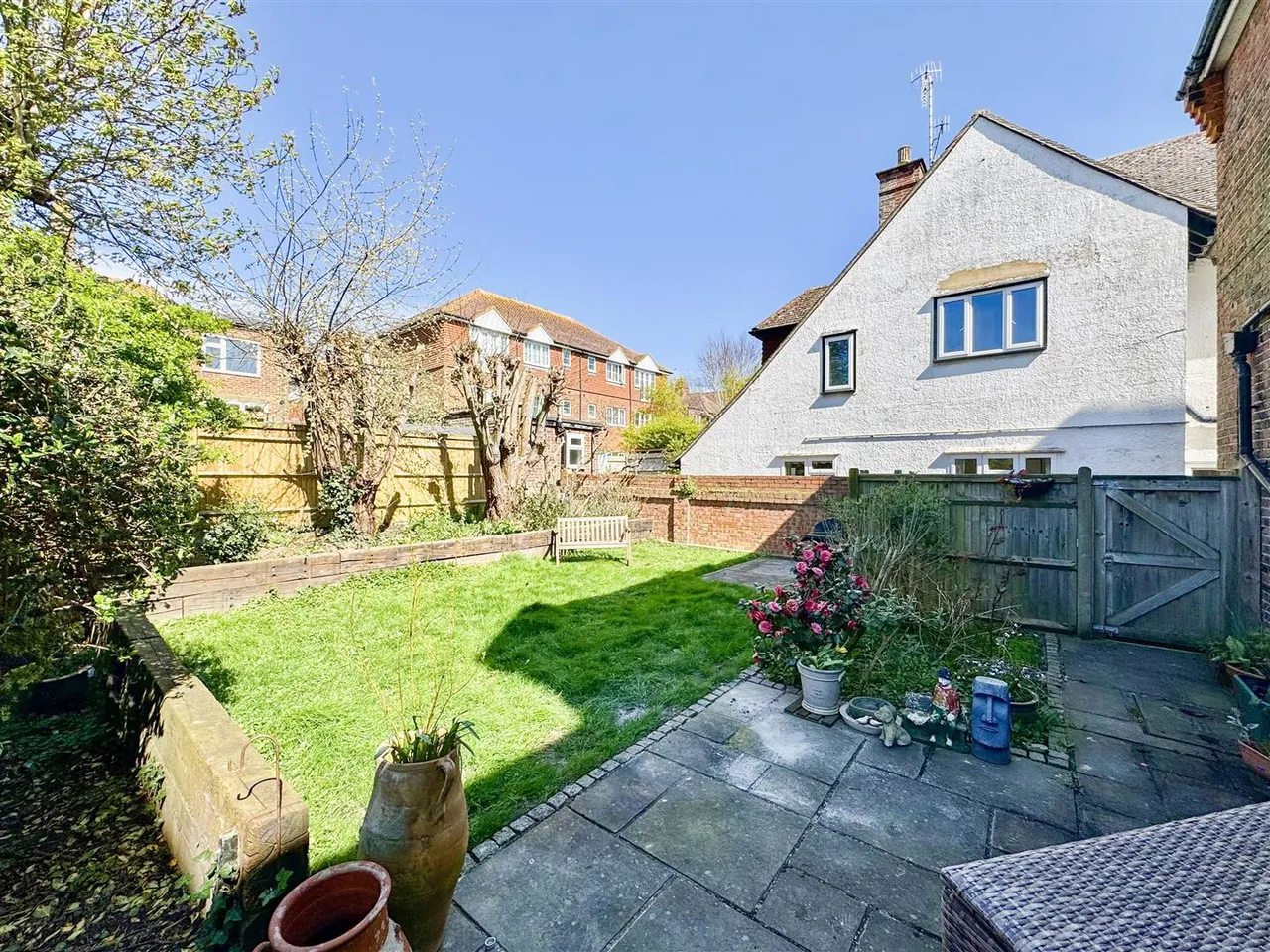 Cantelupe Road, Bexhill-On-Sea, TN40 1JG, photo 15