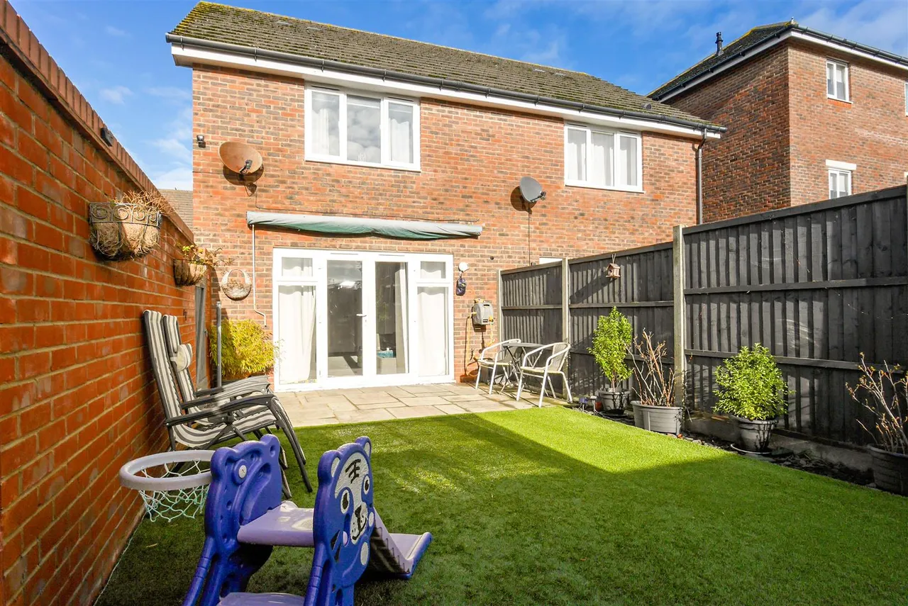 Meaden Way, Felpham, photo 8