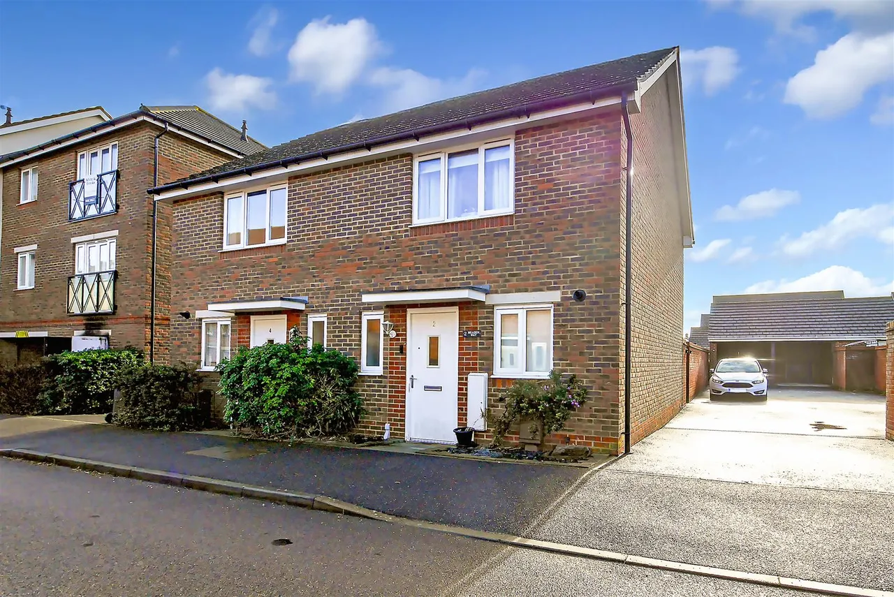 2 bed house for sale, Meaden Way, Felpham