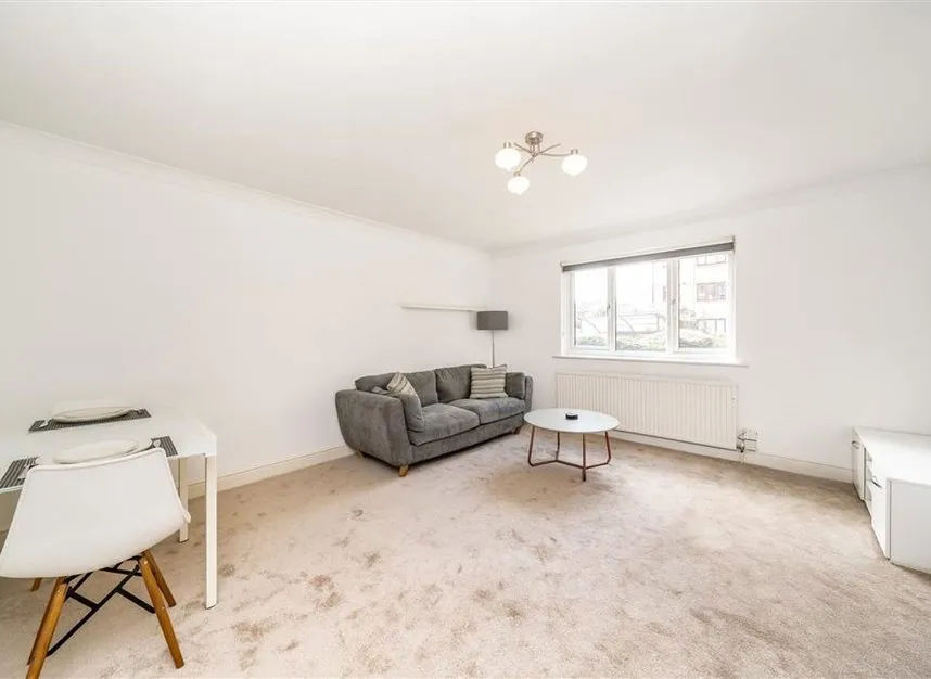 Cornmow Drive, Dollis Hill, NW10, photo 2