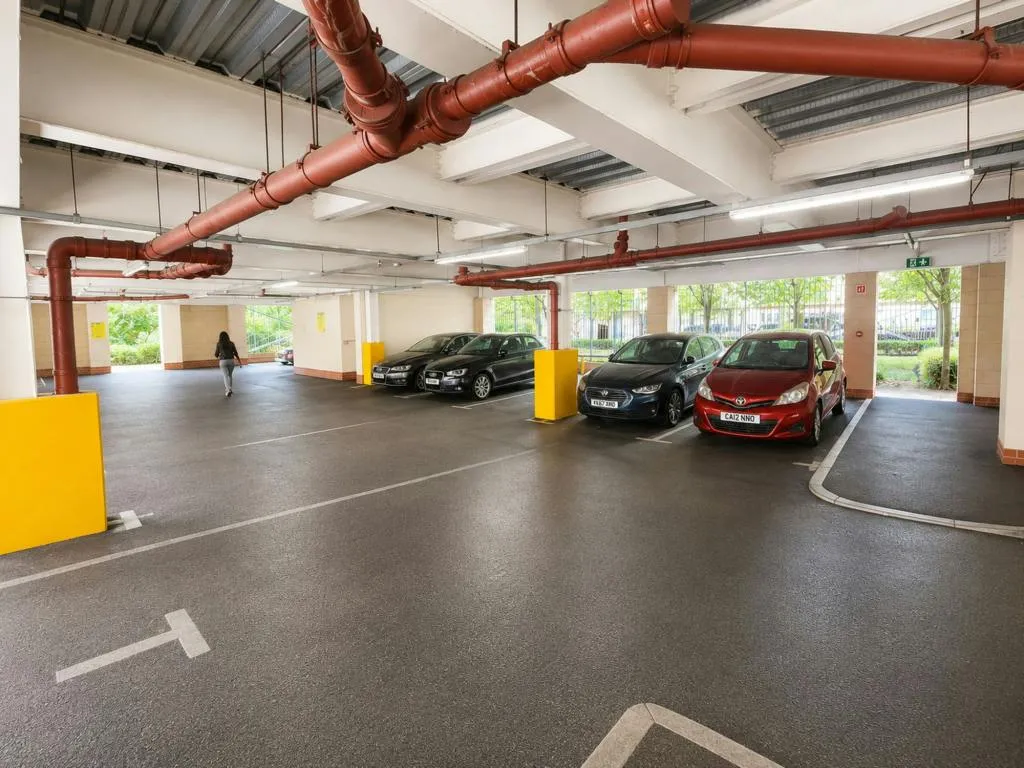Elmira Way, Platt House, M5, photo 10