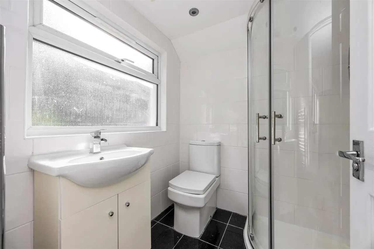 Winterbourne Close, Lewes, BN7, photo 17