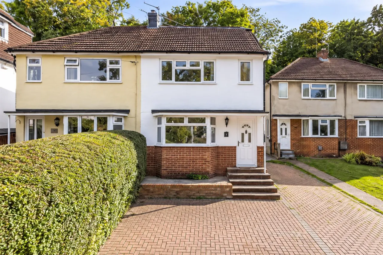 3 bed house for sale, Winterbourne Close, Lewes, BN7