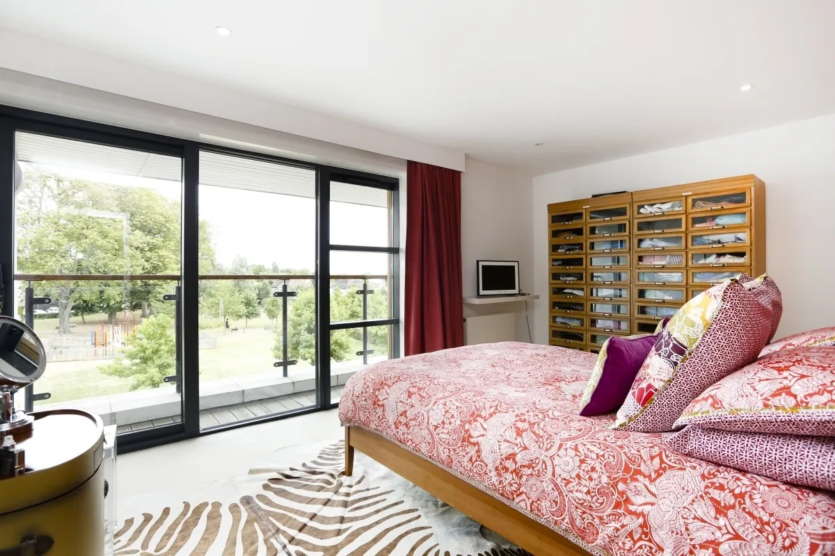 Whitelands Crescent, SW18, photo 5