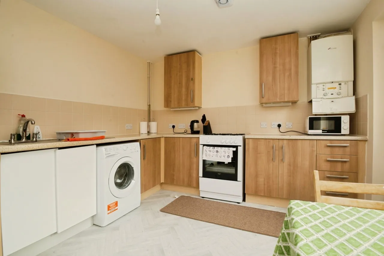 Ffordd Nowell, CARDIFF, South Glamorgan, CF23, photo 5