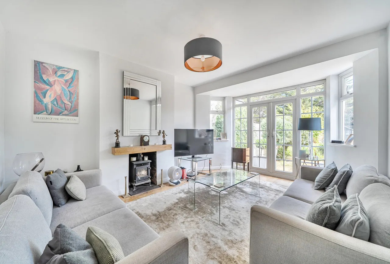 Woodlands Avenue, Worcester Park, KT4 7AL, photo 3