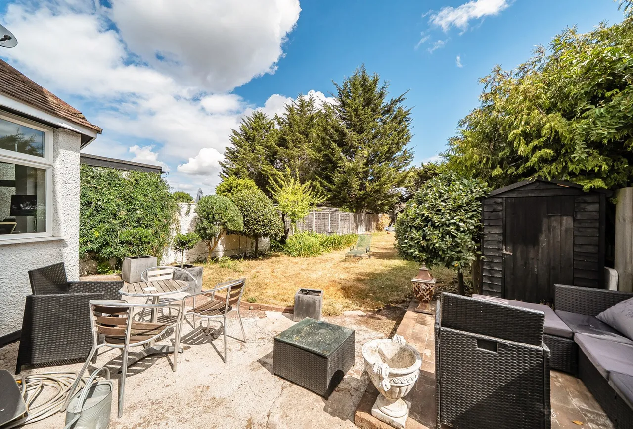 Woodlands Avenue, Worcester Park, KT4 7AL, photo 16