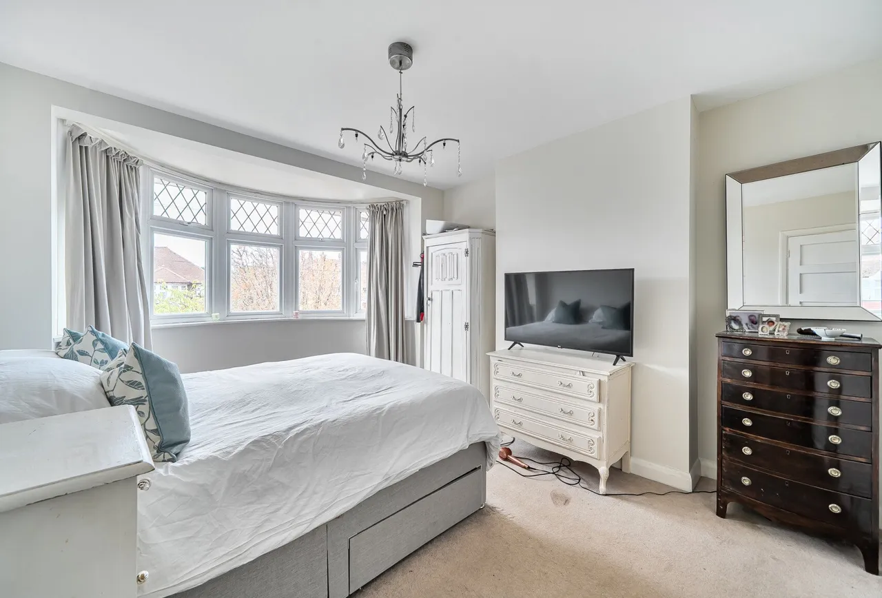 Woodlands Avenue, Worcester Park, KT4 7AL, photo 11