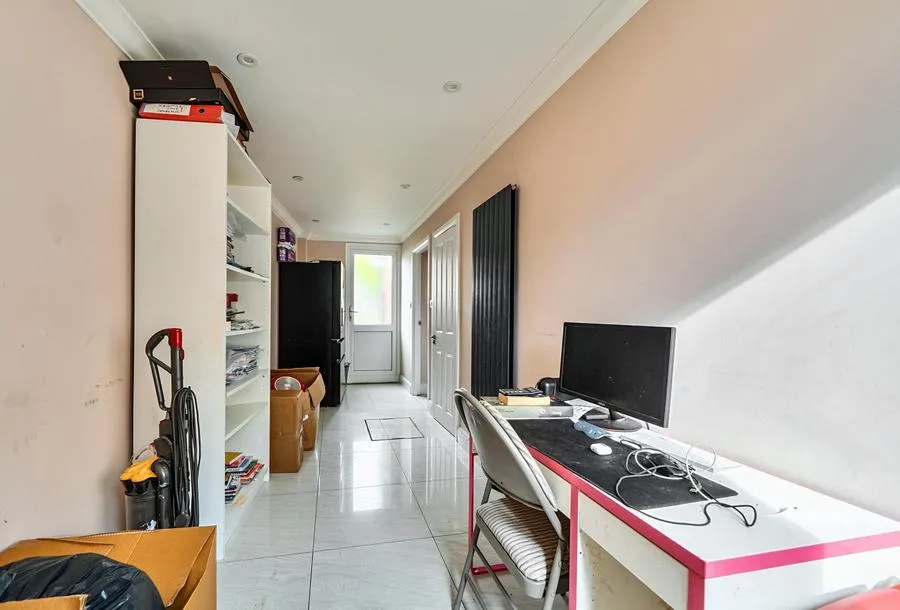 Bute Road, SM6, photo 12