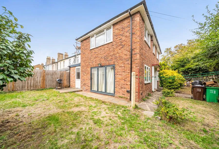 Bute Road, SM6, photo 14