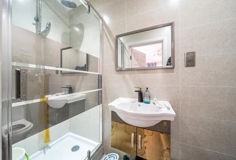Bute Road, SM6, photo 18