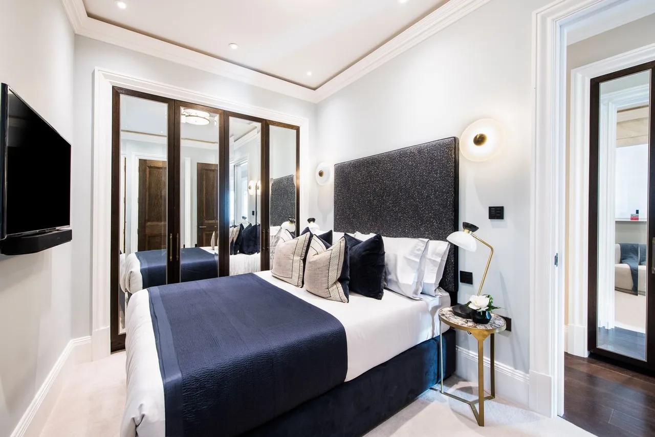 Prince Of Wales Terrace, W8, photo 12