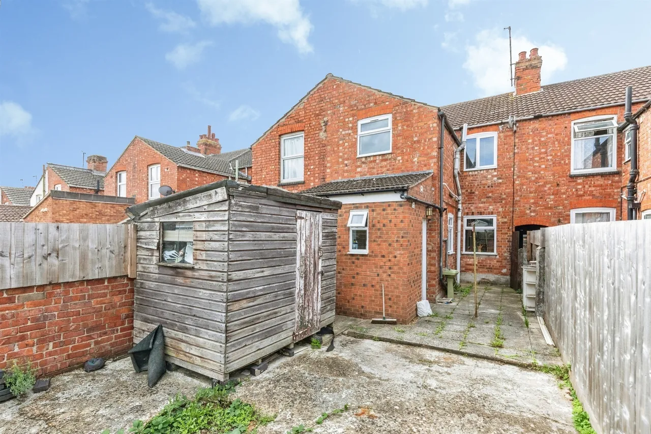 Albert Road, Wellingborough, NN8, photo 19
