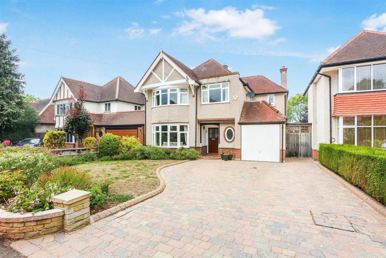 South Drive, South Cheam, SM2 7PN, photo 2