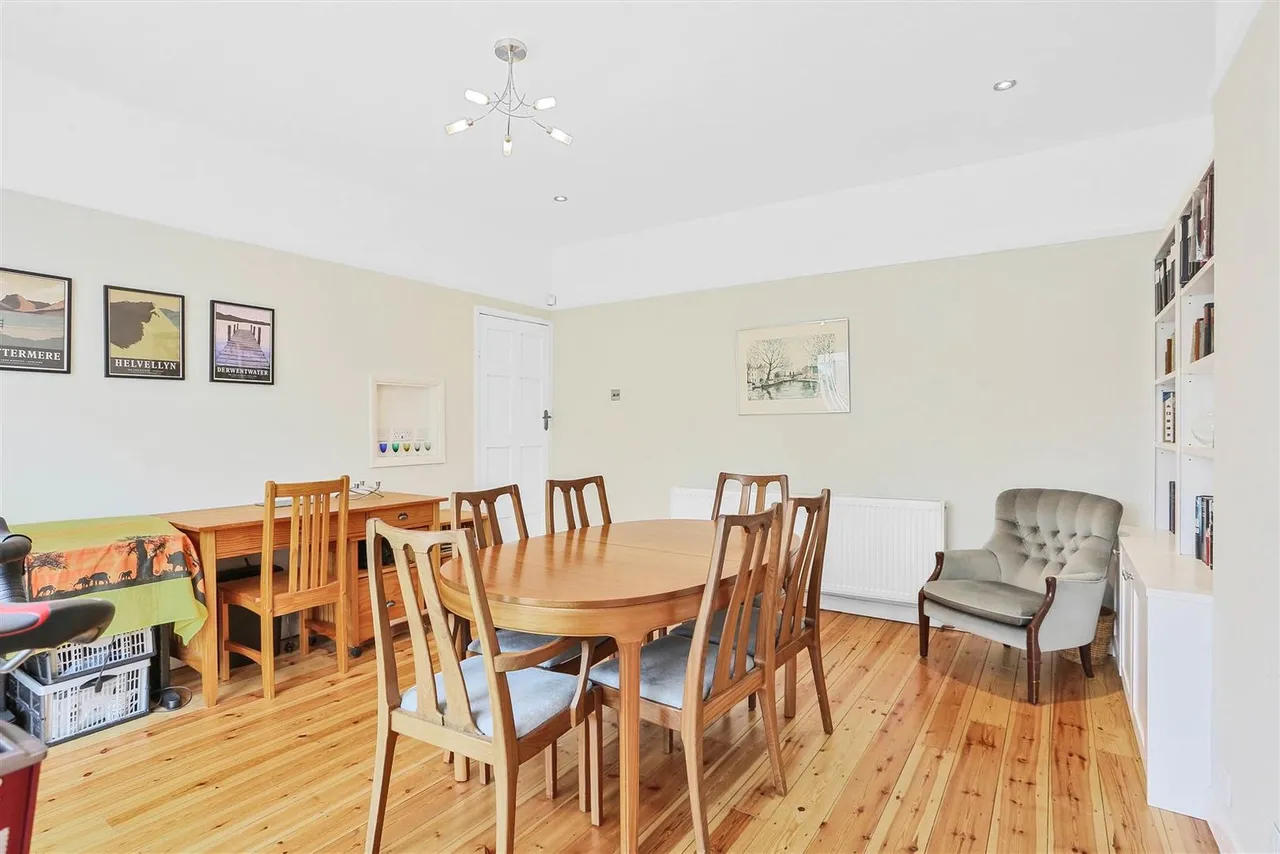 South Drive, South Cheam, SM2 7PN, photo 7