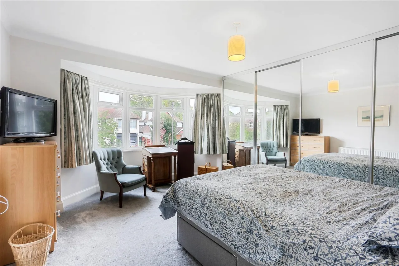 South Drive, South Cheam, SM2 7PN, photo 22