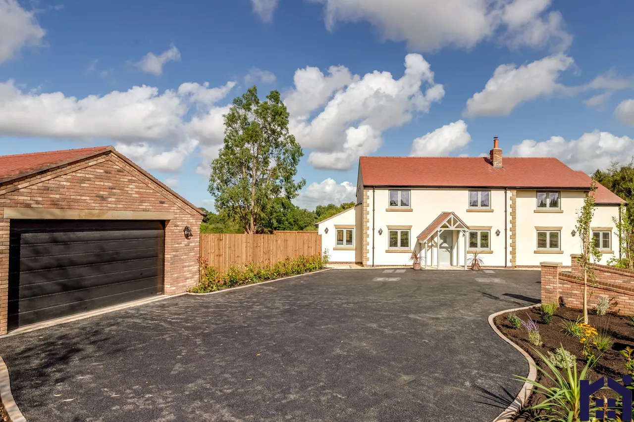 The Robin Hood, Bluestone Lane, Mawdesley, L40 2RG, photo 5