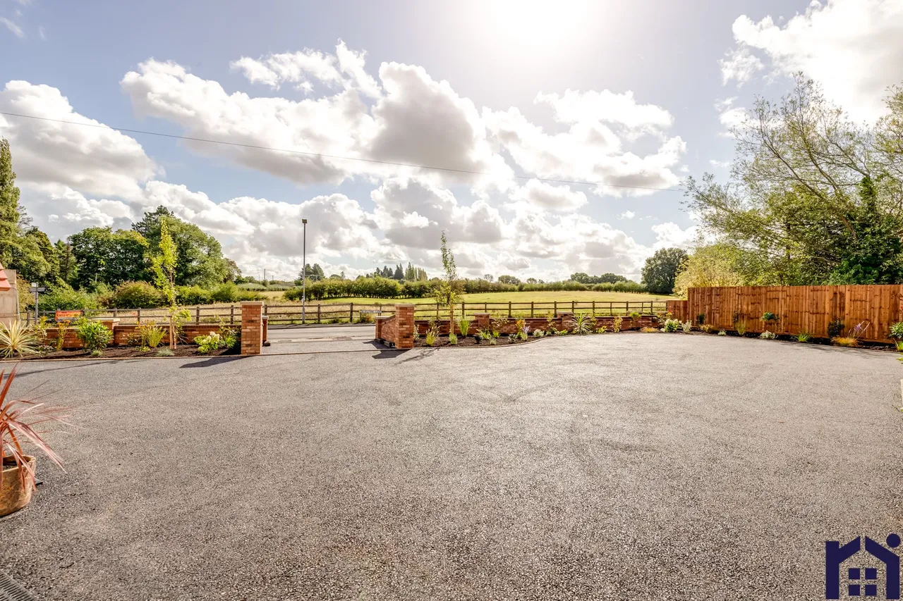 The Robin Hood, Bluestone Lane, Mawdesley, L40 2RG, photo 52