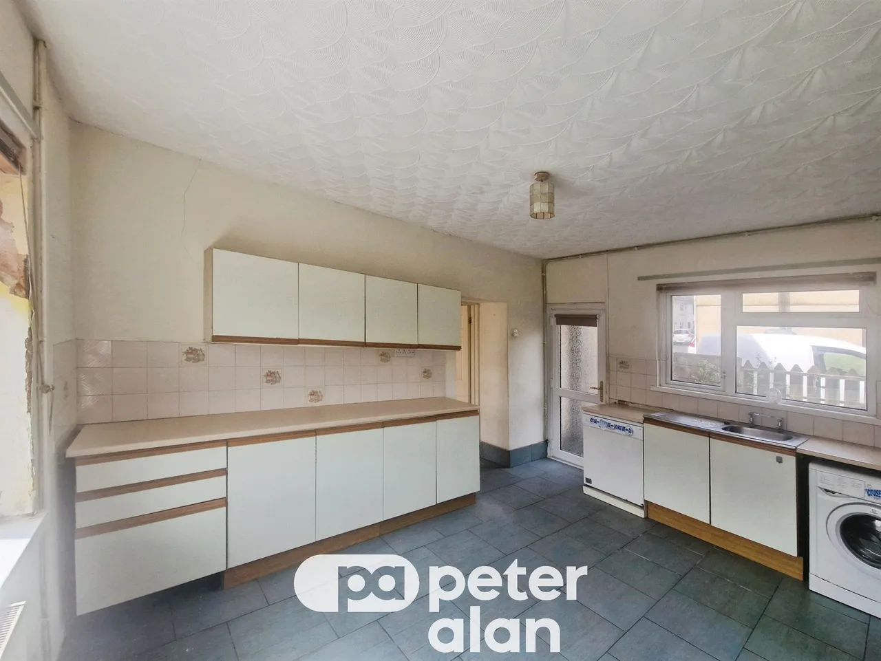 High Street, Maesteg, CF34, photo 6