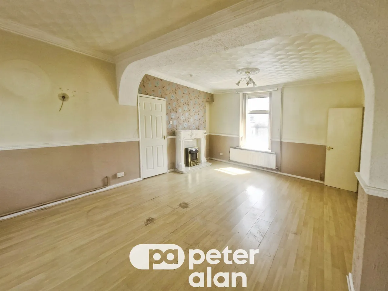 High Street, Maesteg, CF34, photo 3