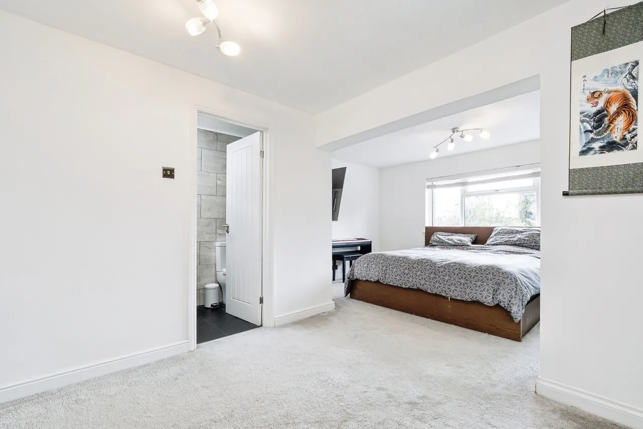 Frederick Road, Rainham, RM13, photo 3