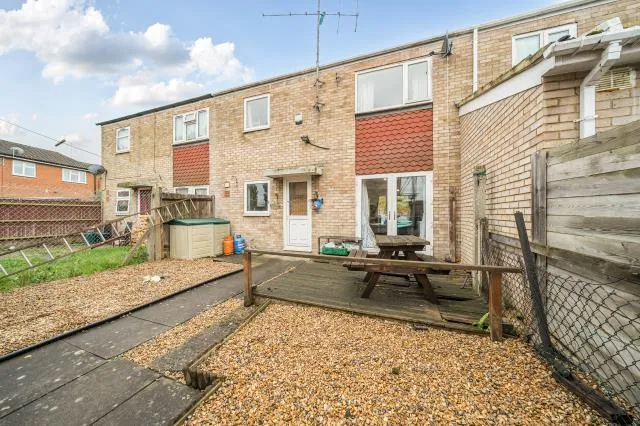 Lembrook Walk, Aylesbury, HP21, photo 18